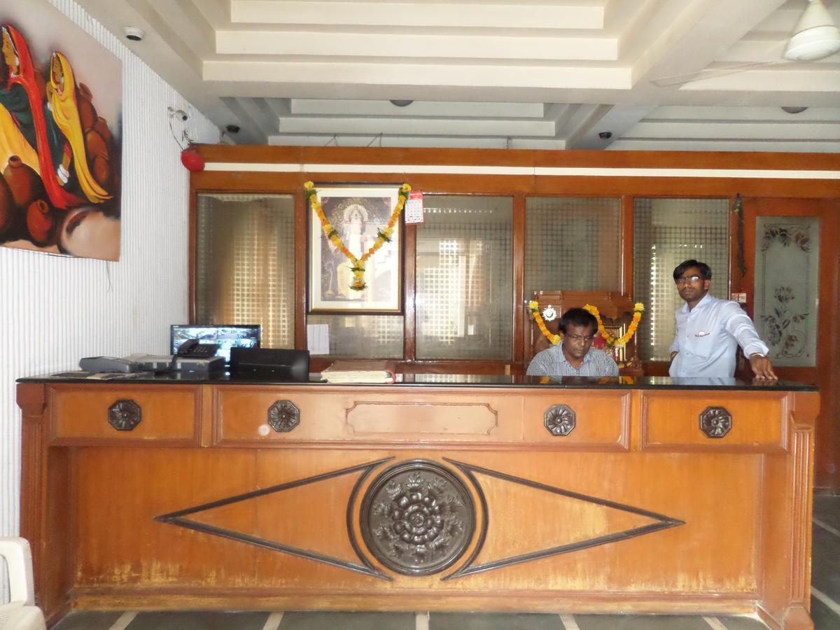 Hotel Ayodhya Nashik Exterior photo
