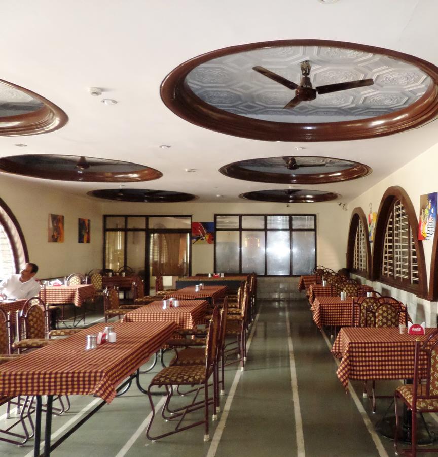 Hotel Ayodhya Nashik Exterior photo